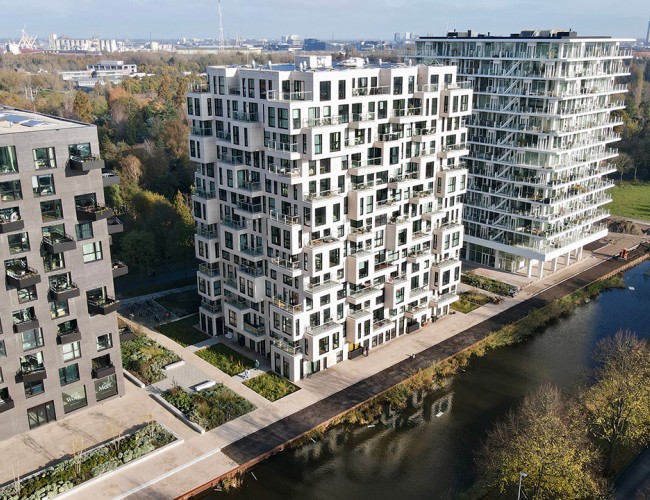 Dronebeeld Blend gebouw Weterpark Amsterdam - Van Stokkum